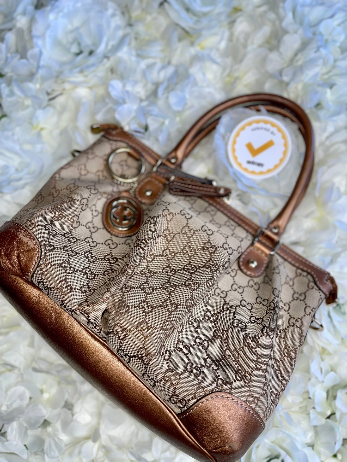 Gucci GG Signature Sukey Canvas Bag