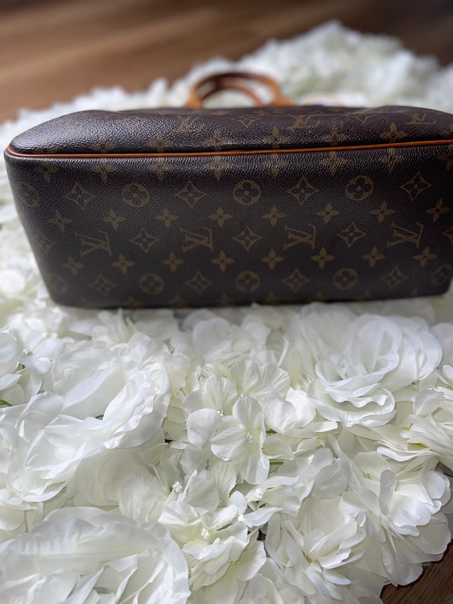 Louis Vuitton Monogram Deauville Tote Handbag Vintage