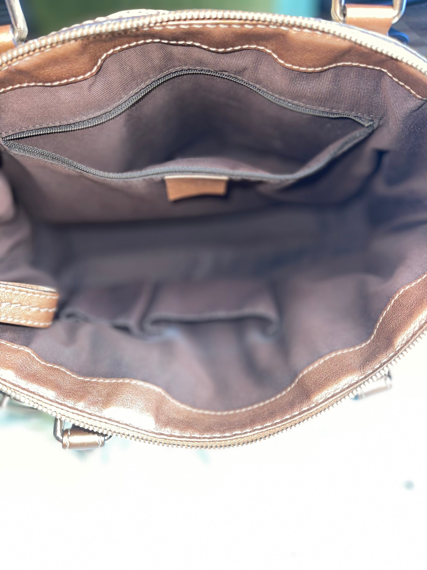 Gucci GG Signature Sukey Canvas Bag