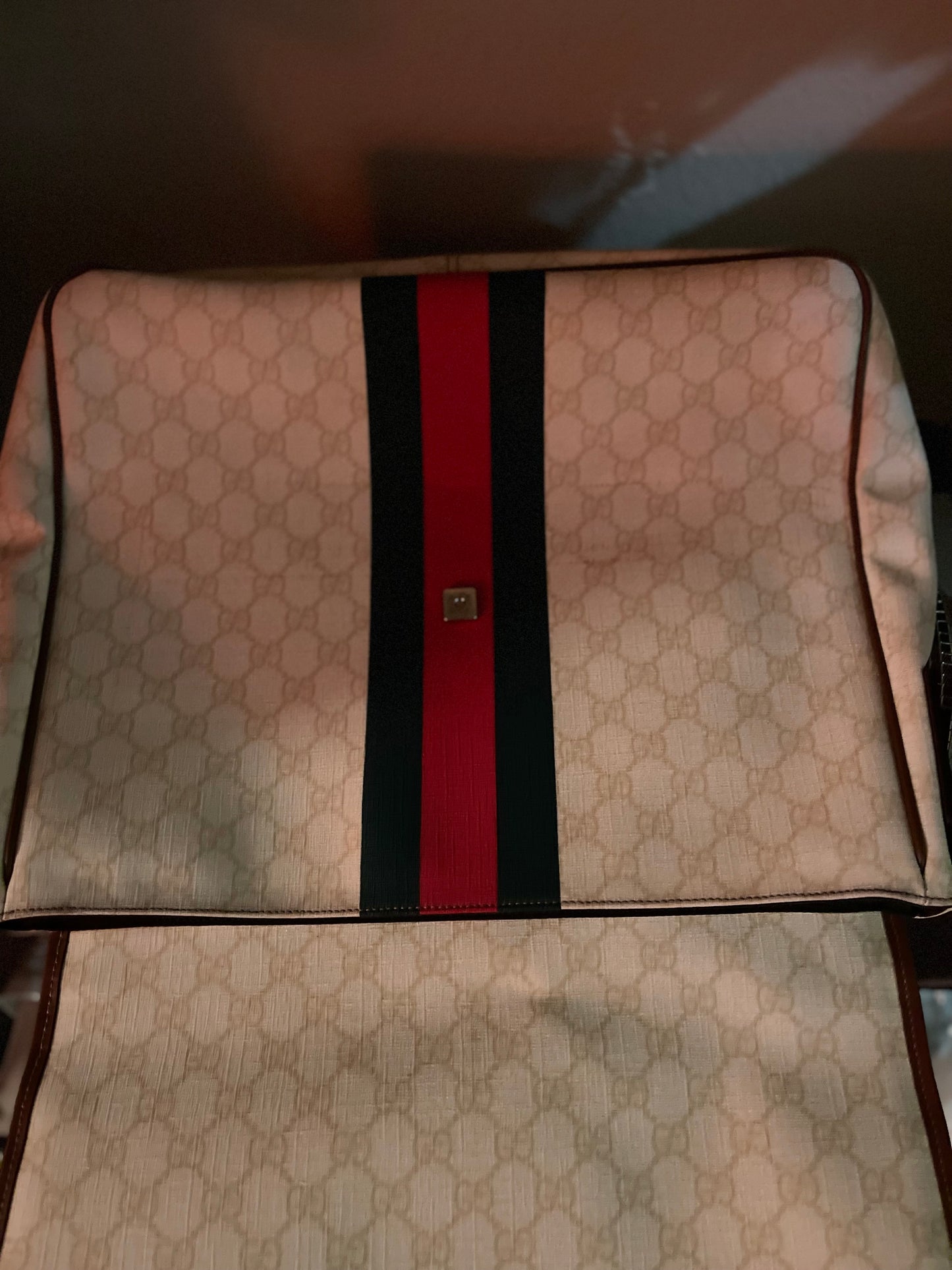 Gucci Messenger Bag White- Vintage