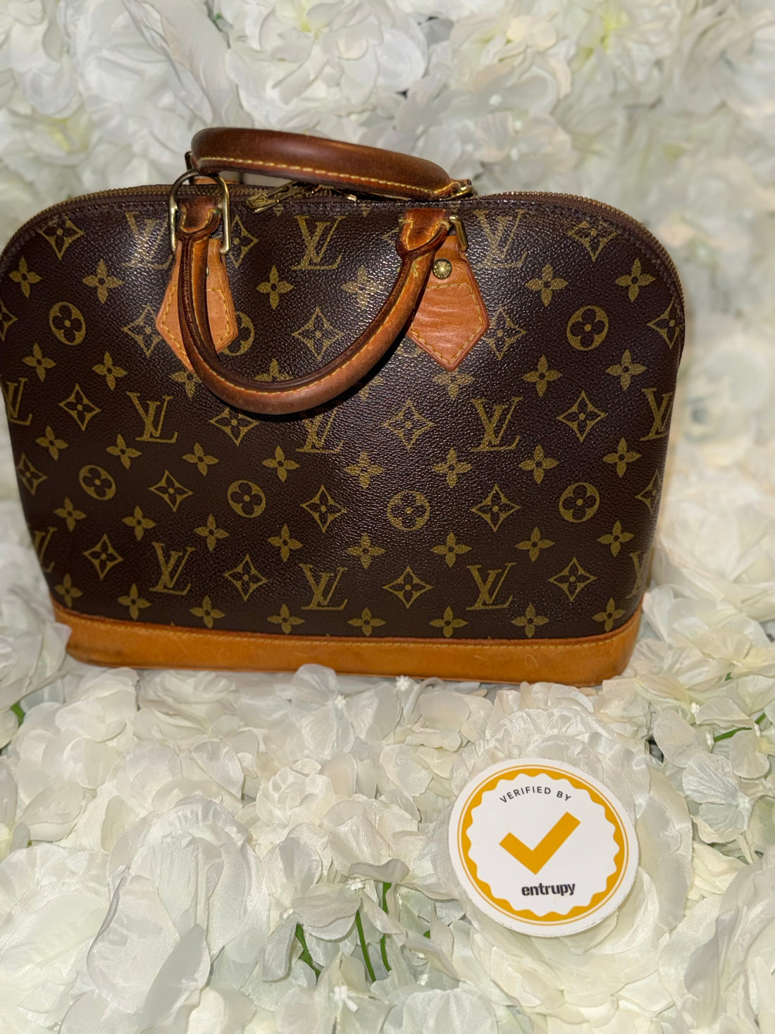 Why vintage luxury is more in demand than ever?