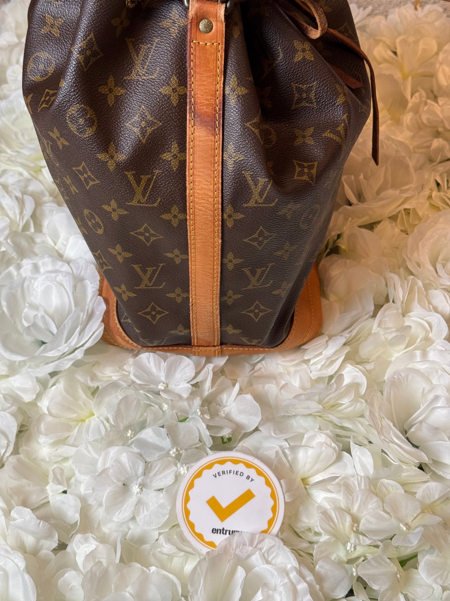 Louis Vuitton Noe GM Bucket Bag Vintage