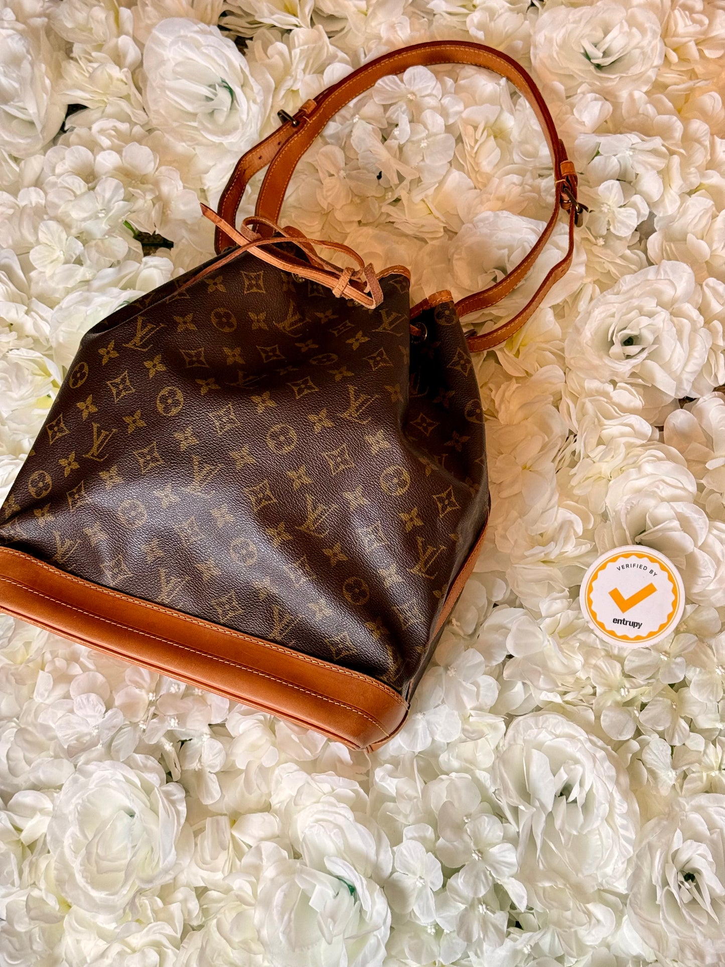 Louis Vuitton Noe GM Bucket Bag Vintage