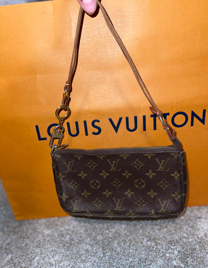 Louis Vuitton Pochette Handbag Vintage