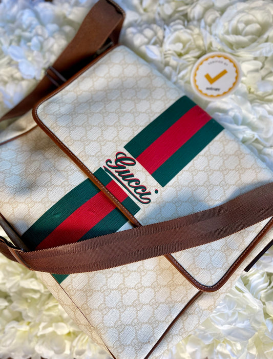Gucci Messenger Bag White- Vintage