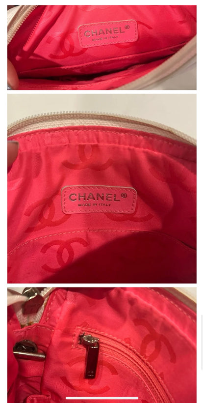 Chanel Ligne Cambon Messenger Crossbody Bag Black and White Vintage