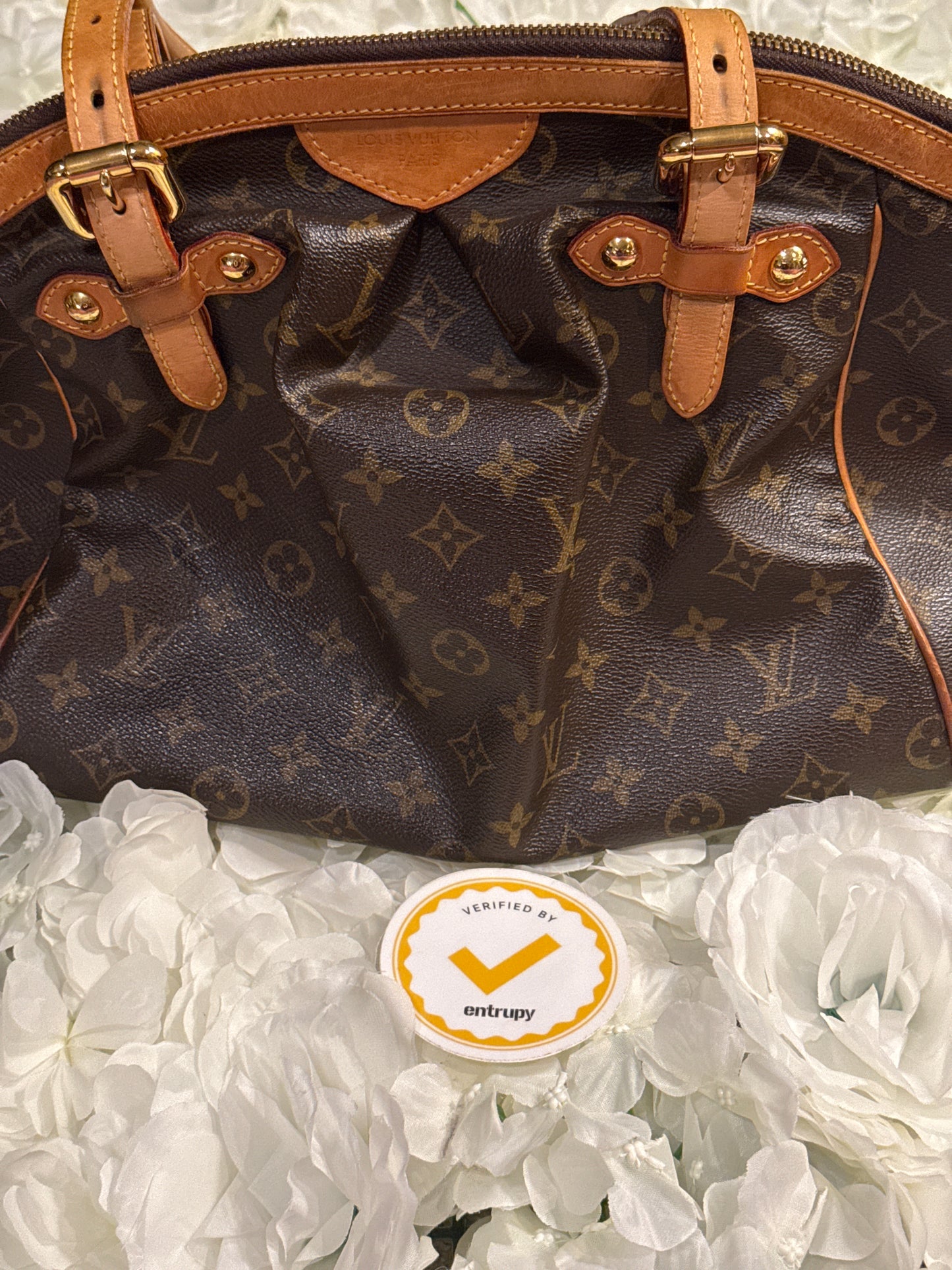 Louis Vuitton Tivoli GM Handbag