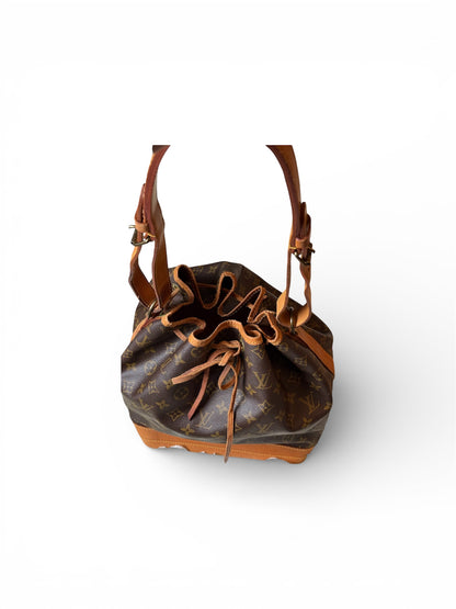 Louis Vuitton Noe GM Bucket Bag Vintage