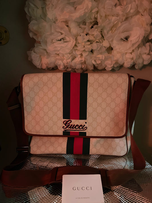 Gucci Messenger Bag White- Vintage