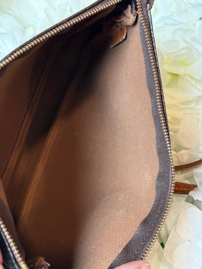 Louis Vuitton Monogram Pochette Crossbody Bag with Authentic Strap Vintage