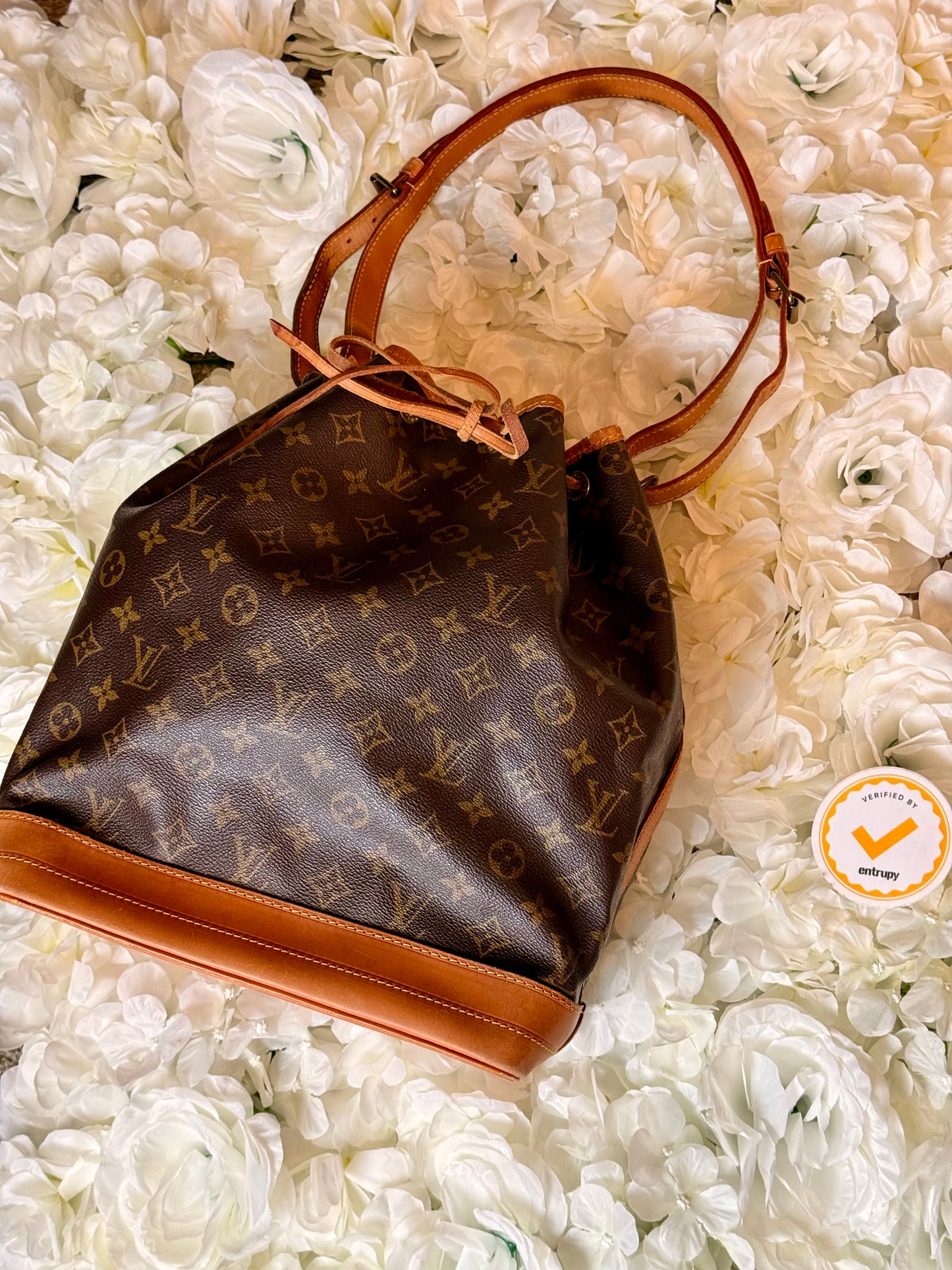 Louis Vuitton Noe GM Bucket Bag Vintage
