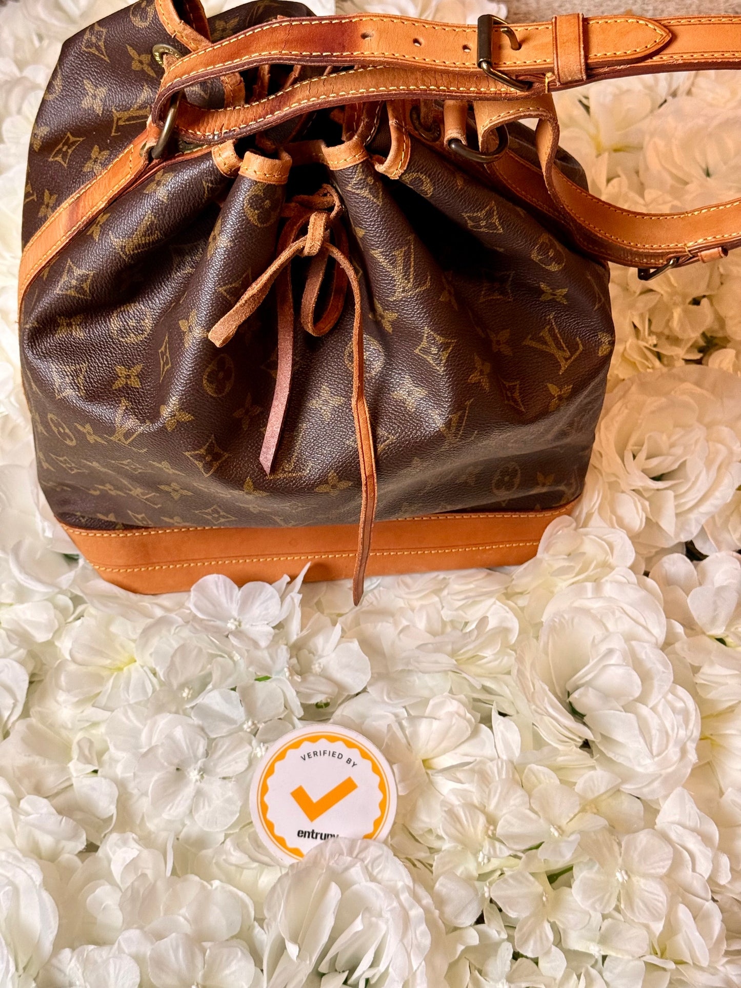 Louis Vuitton Noe GM Bucket Bag Vintage