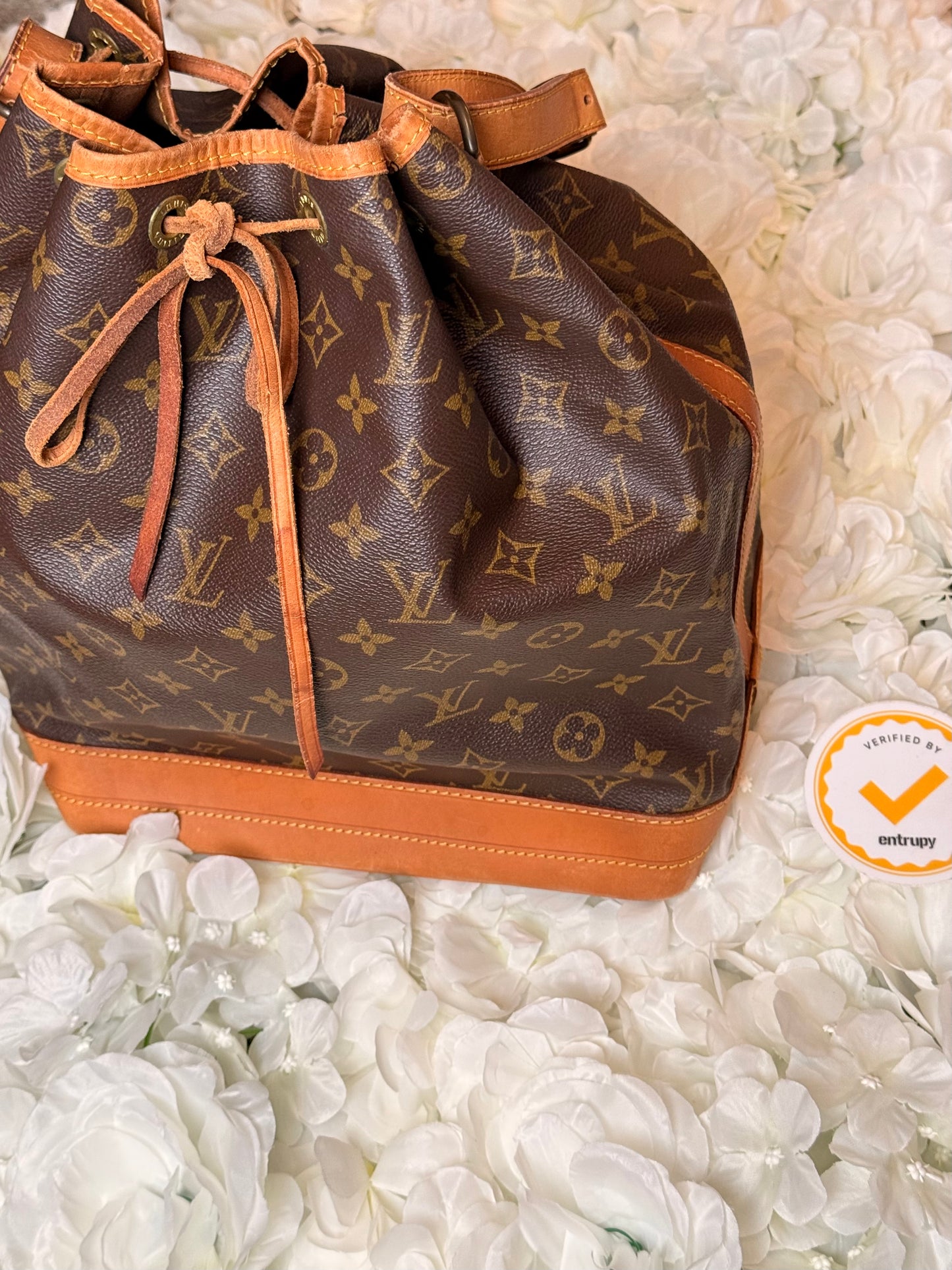 Louis Vuitton Noe GM Bucket Bag Vintage