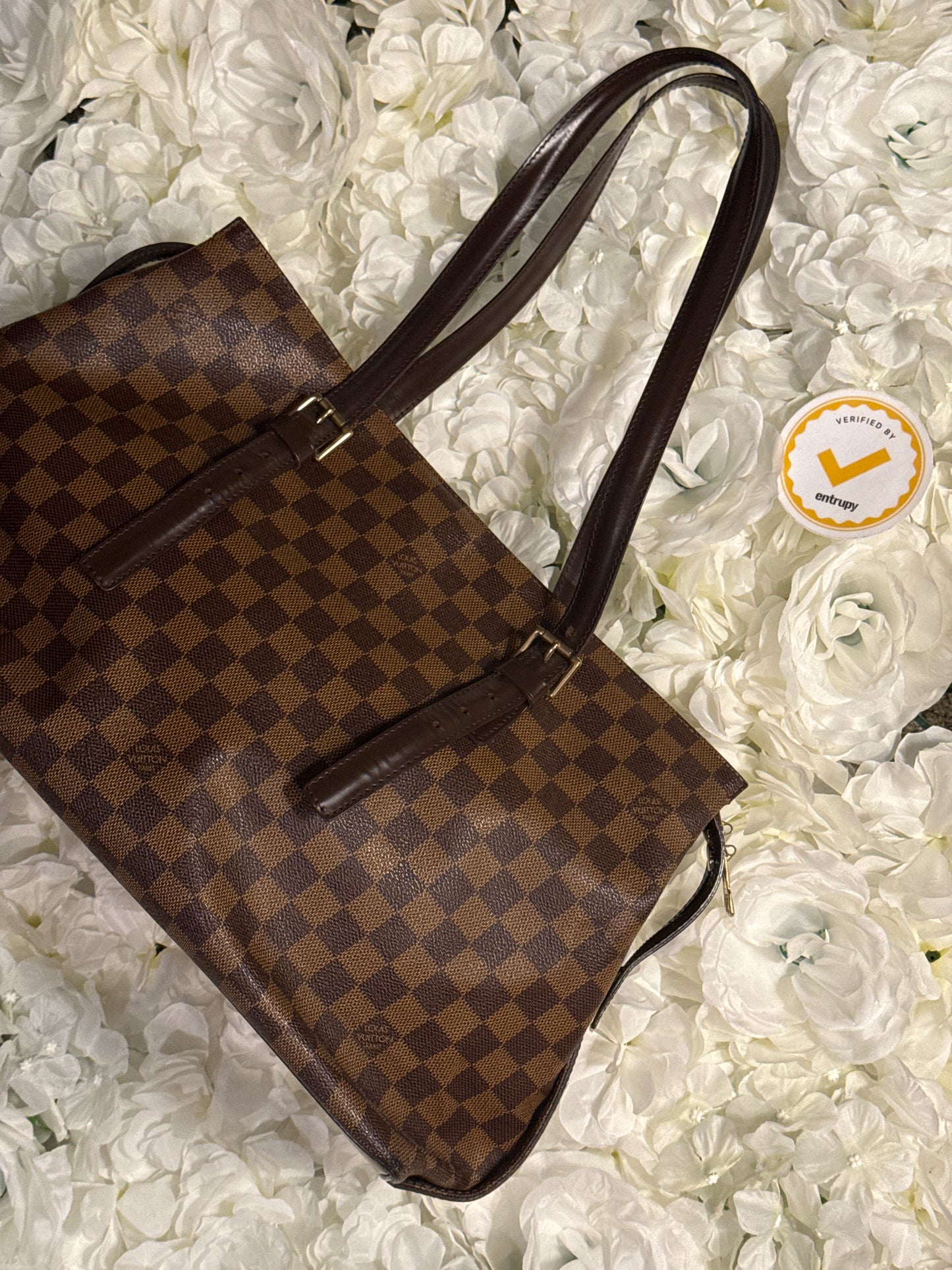 Louis Vuitton Chelsea GM Handbag